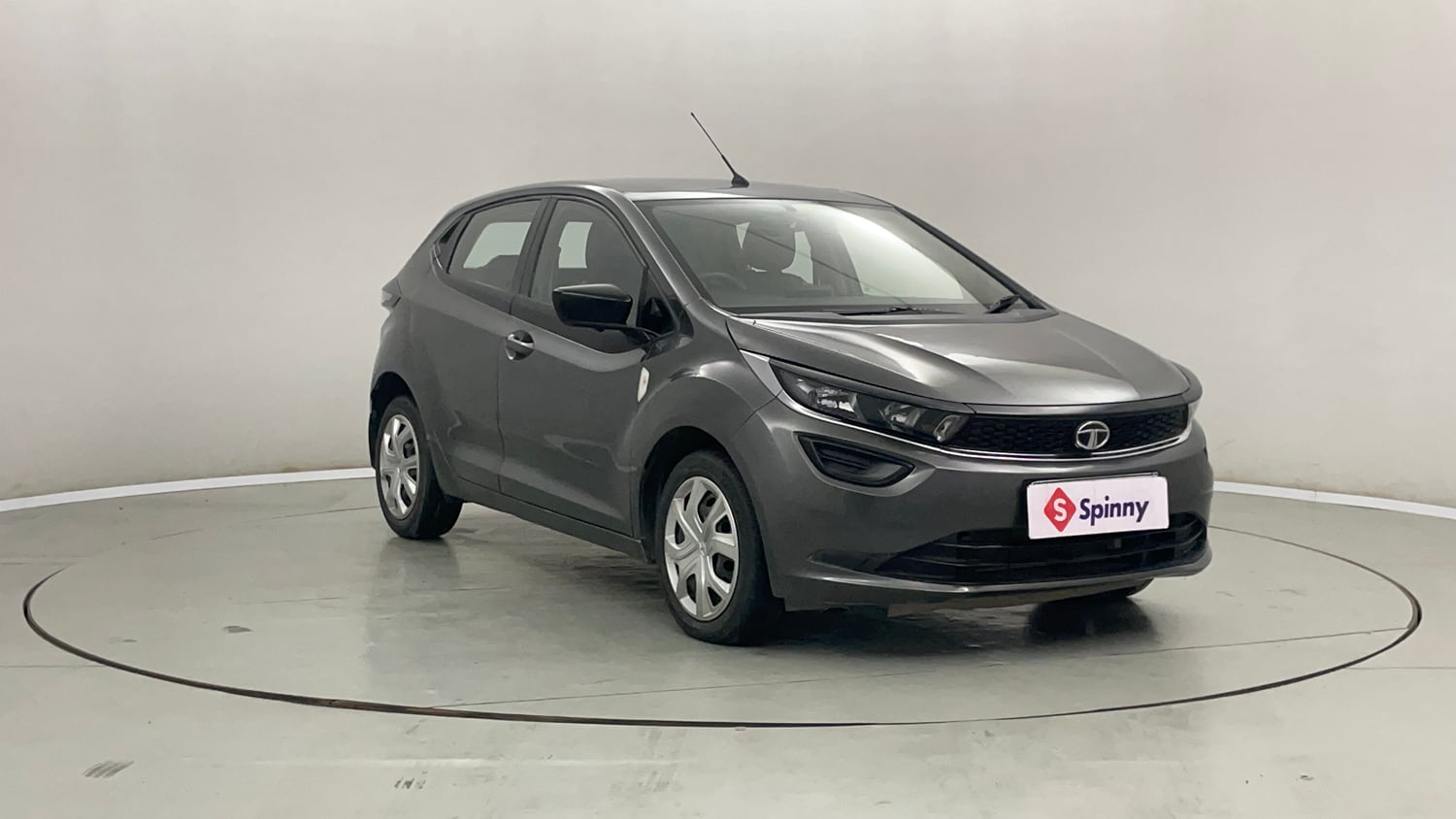Used 2022 Tata Altroz XM Plus Petrol Petrol Manual exterior RIGHT FRONT CORNER VIEW