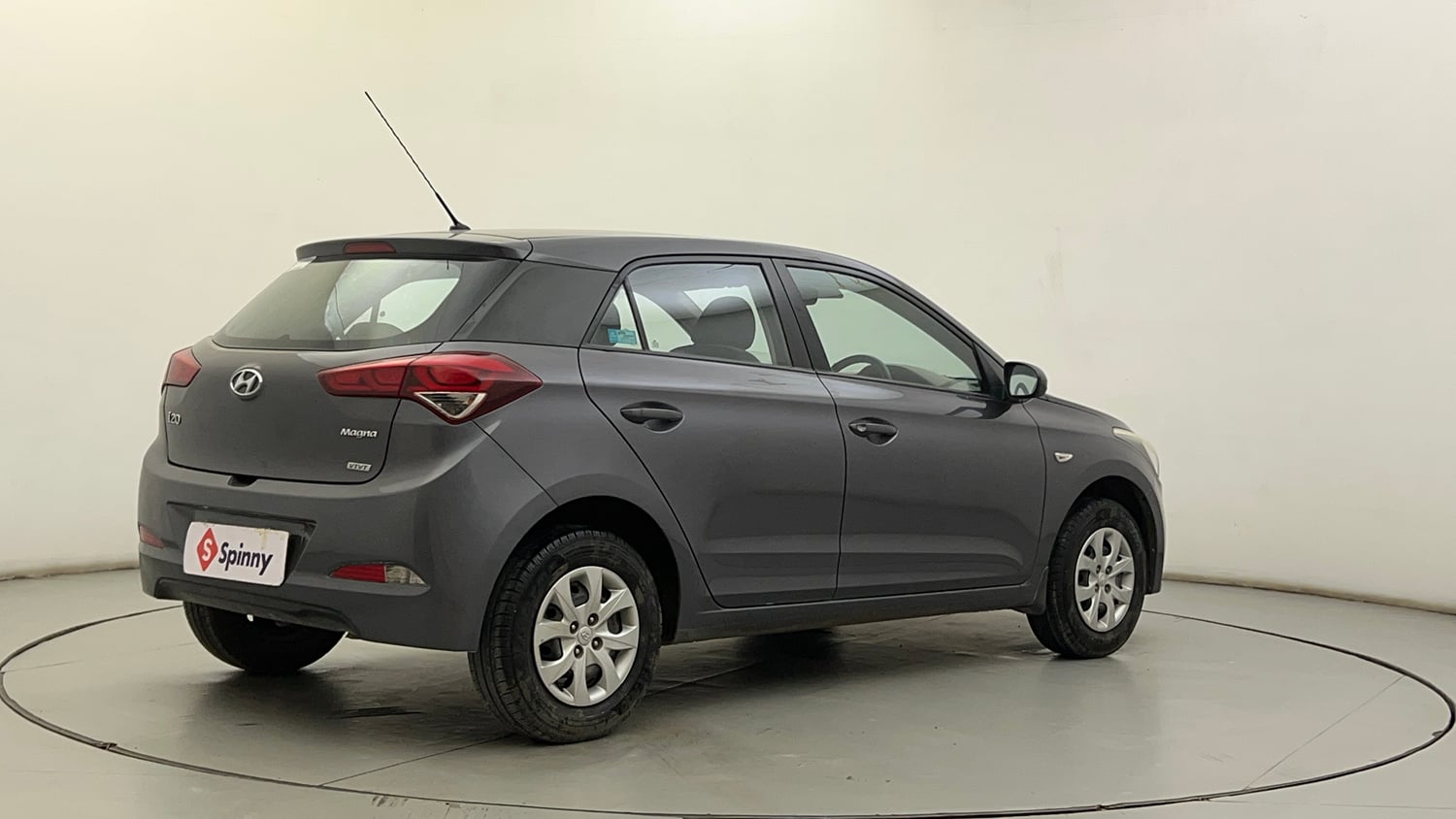 Used 2014 Hyundai Elite i20 Magna 1.2 Petrol Manual exterior RIGHT REAR CORNER VIEW