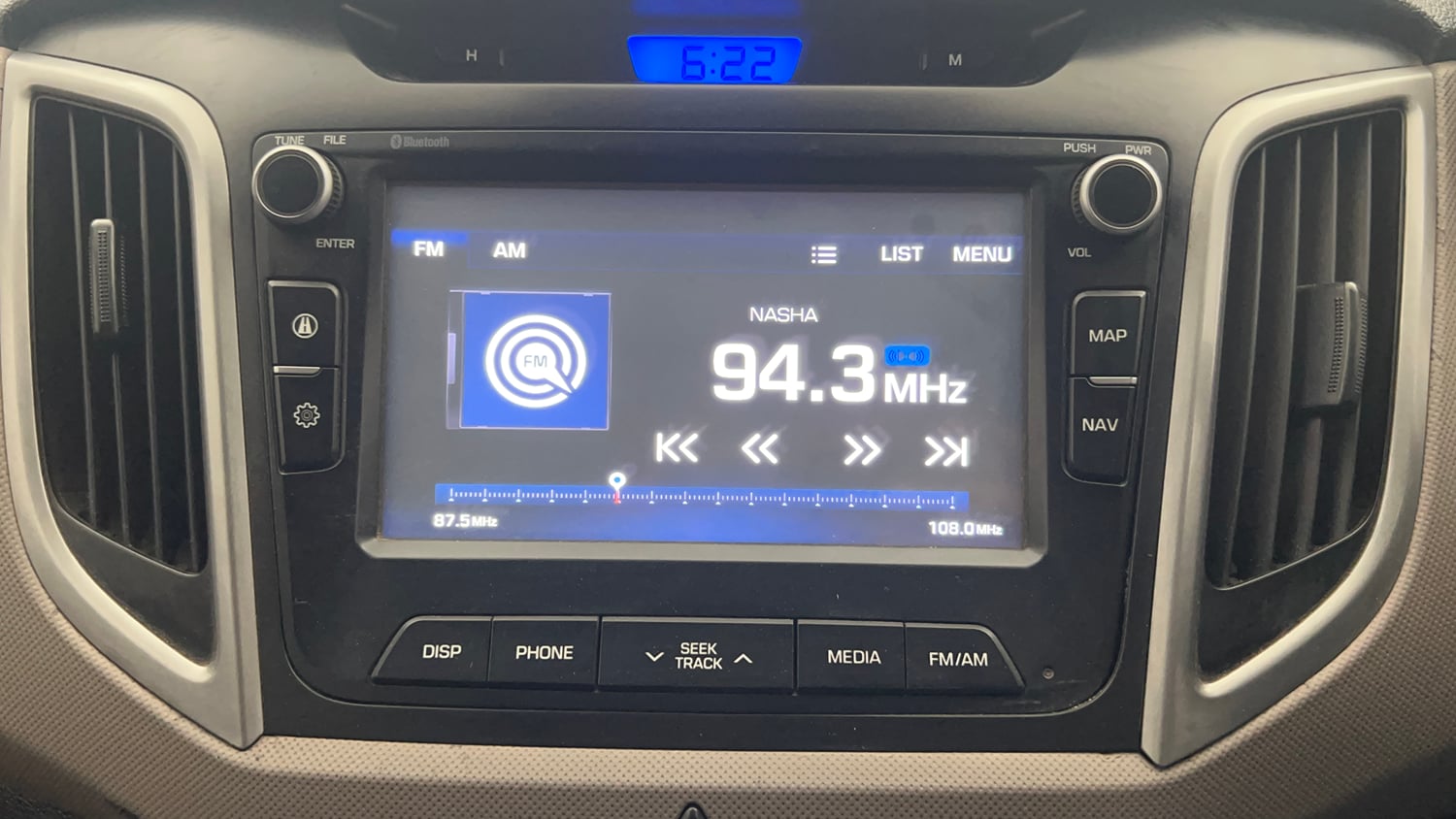 Used 2017 Hyundai Creta SX Plus 1.6  Petrol Petrol Manual top_features Touch screen infotainment system