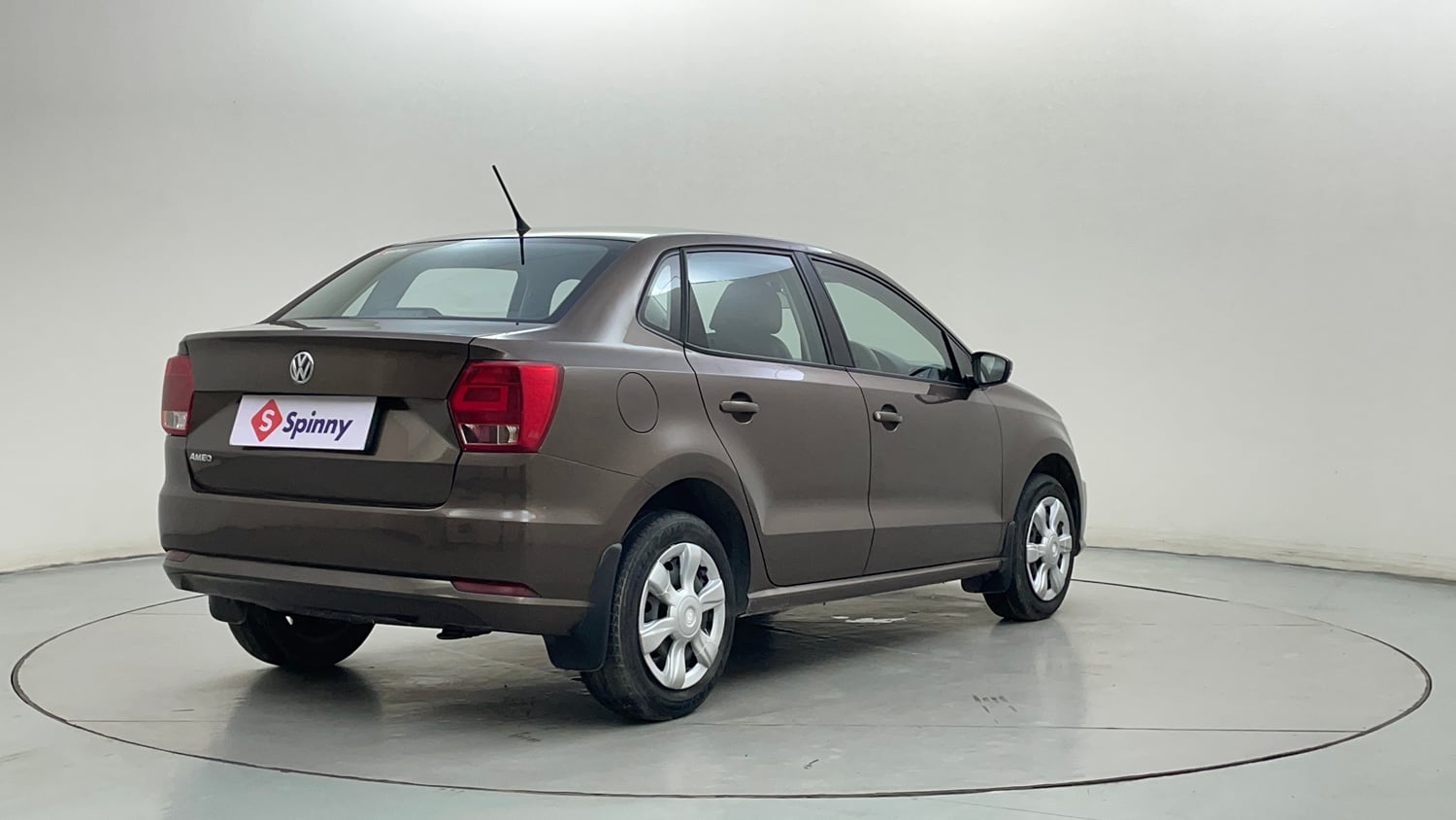 Used 2019 Volkswagen Ameo Comfortline 1.0L (P) Petrol Manual exterior RIGHT REAR CORNER VIEW