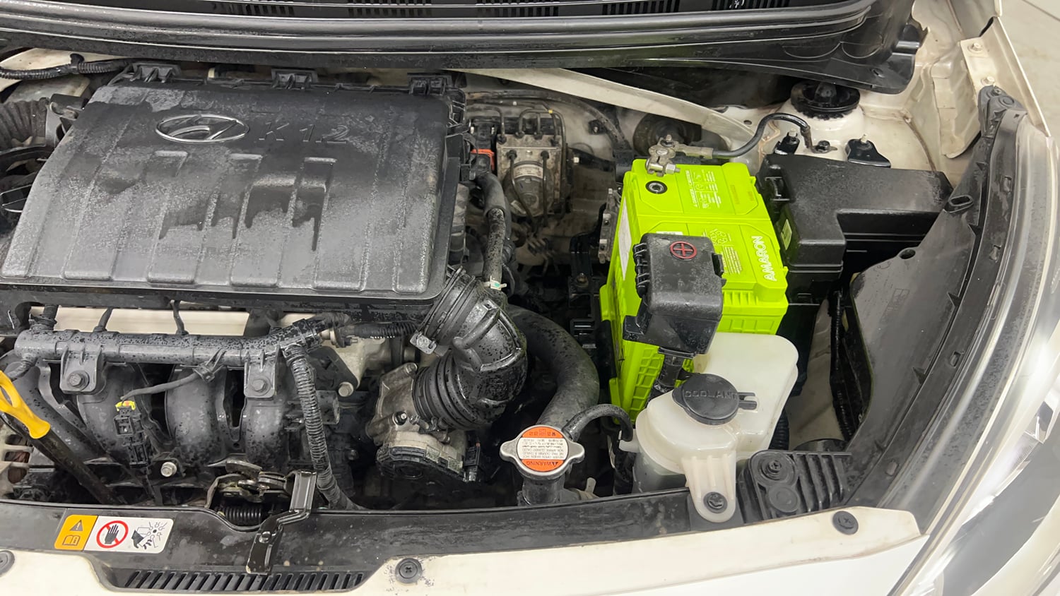 Used 2015 Hyundai Xcent S 1.2 (O) Petrol Manual engine ENGINE LEFT SIDE VIEW