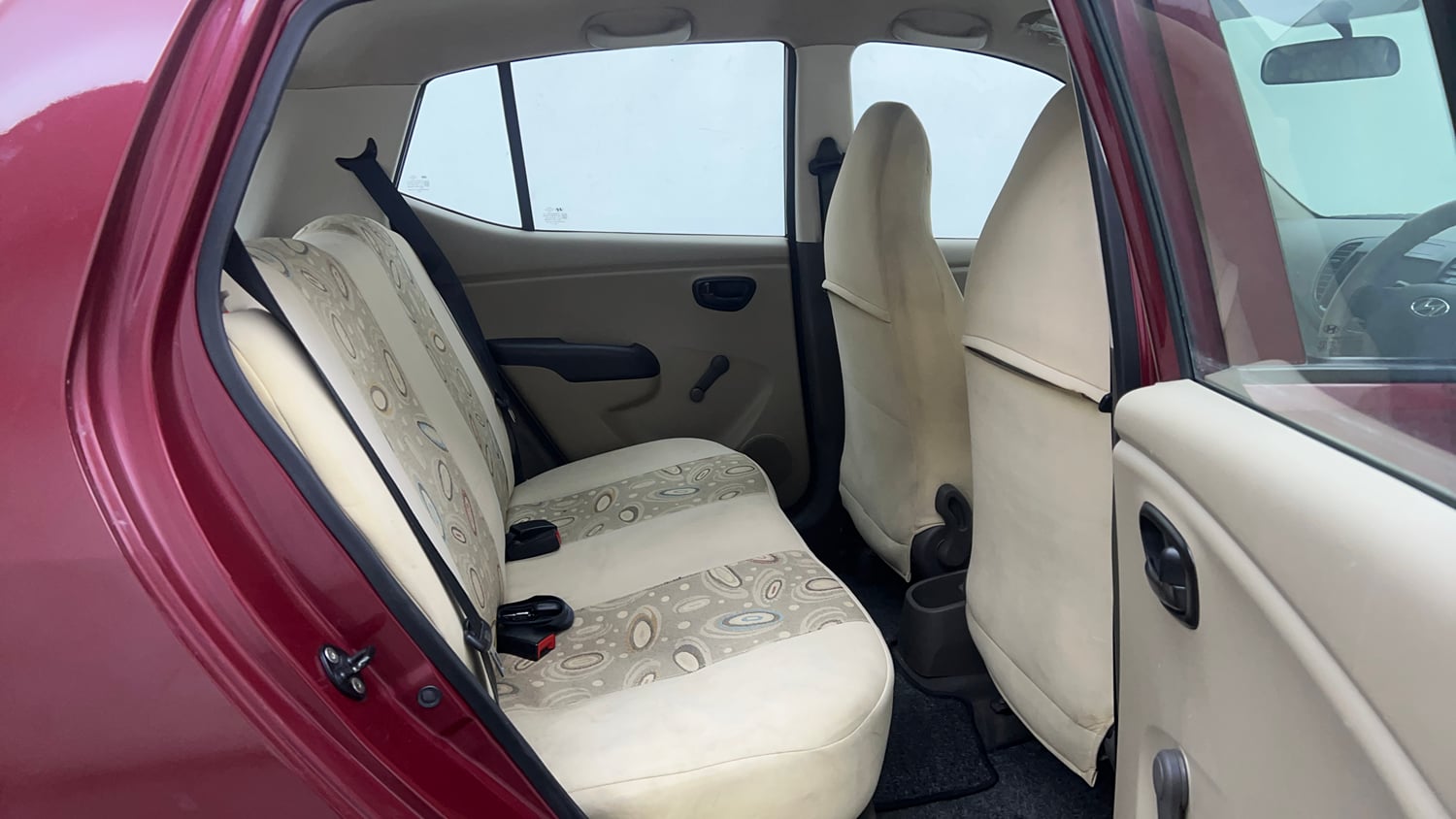 Used 2014 Hyundai i10 Era 1.1 iRDE2 Petrol Manual interior RIGHT SIDE REAR DOOR CABIN VIEW