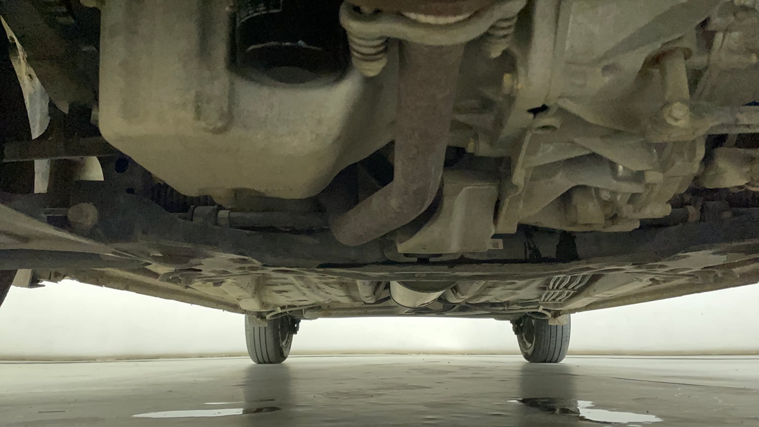 Used 2025 Maruti Suzuki Wagon R VXI 1.0 CNG Cng Manual extra FRONT LEFT UNDERBODY VIEW