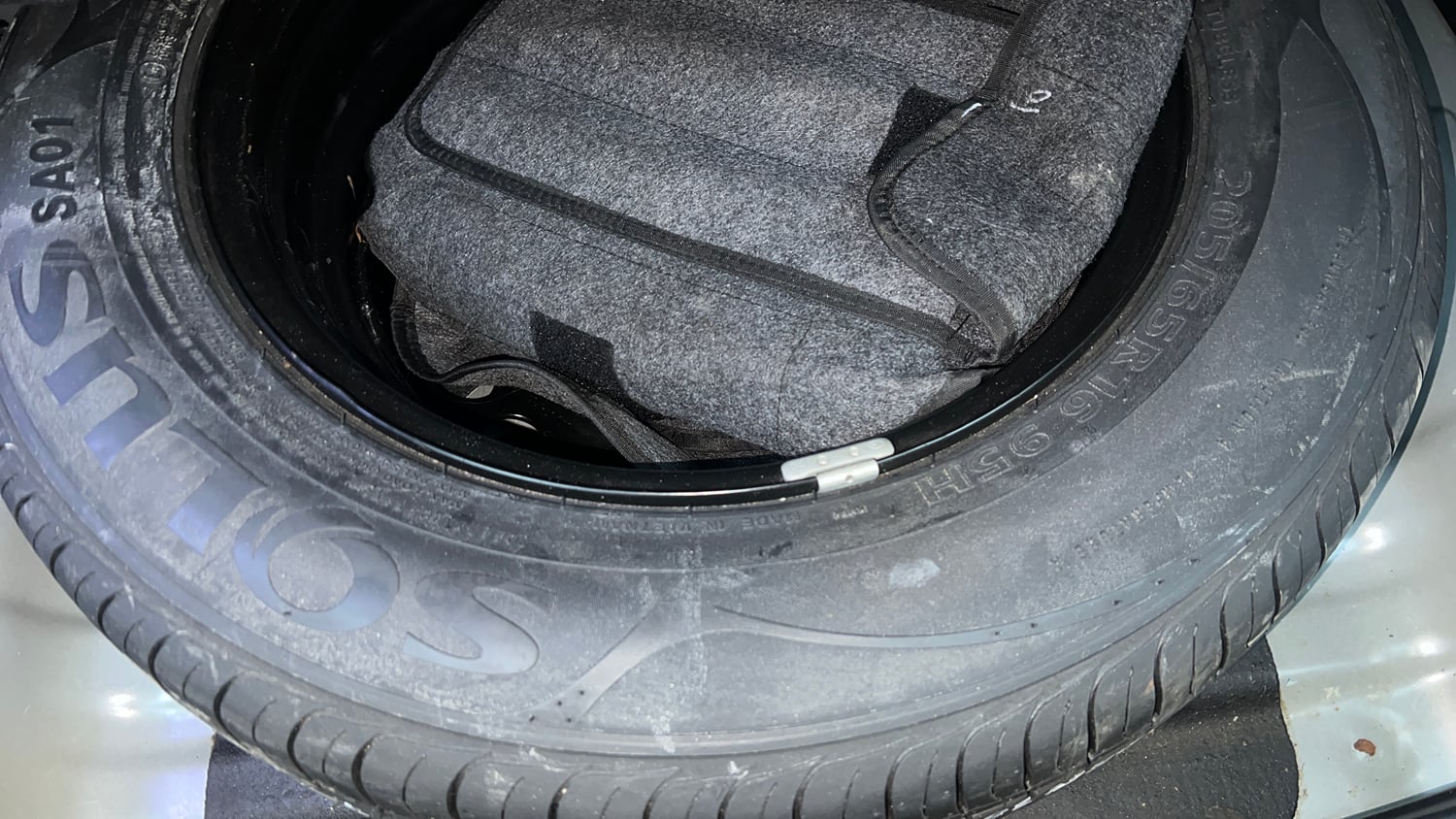 Used 2023 Kia Seltos HTK 1.5 Petrol Manual tyres SPARE TYRE VIEW