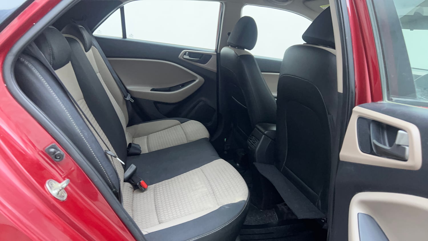 Used 2017 Hyundai Elite i20 Asta 1.2 Petrol Manual interior RIGHT SIDE REAR DOOR CABIN VIEW