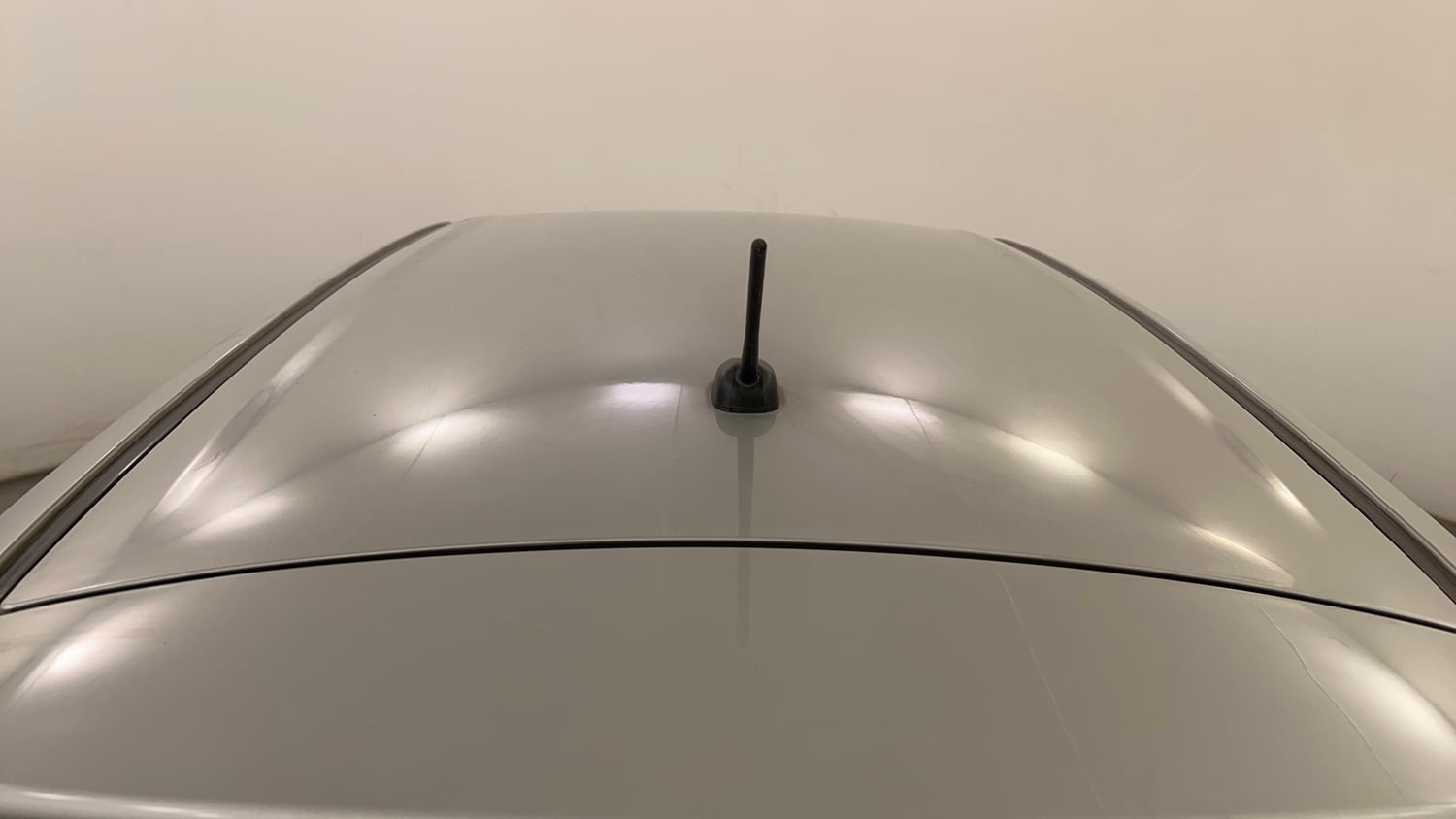 Used 2019 Maruti Suzuki Swift ZXi Plus Petrol Manual exterior EXTERIOR ROOF VIEW