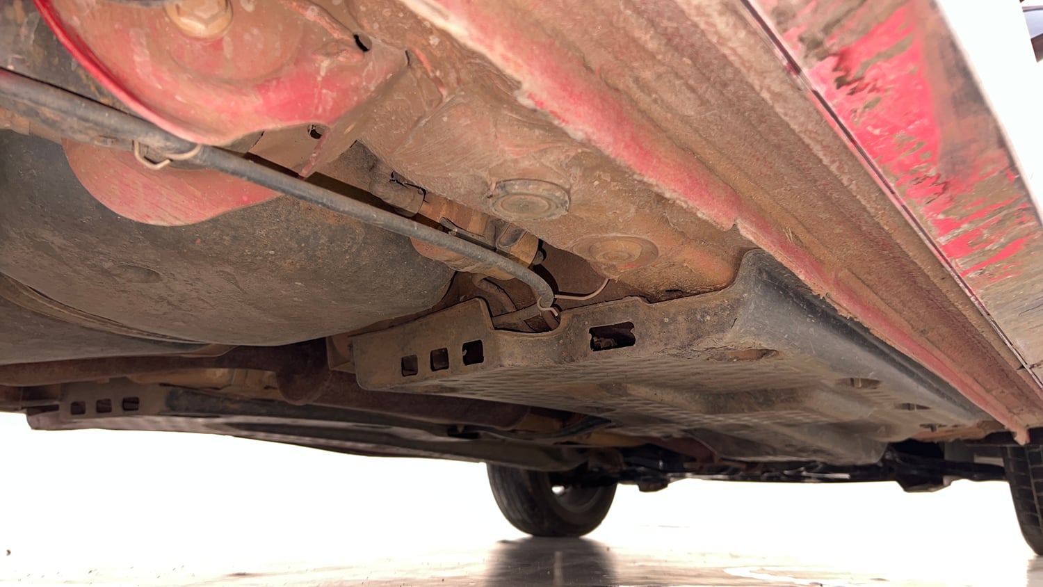 Used 2020 Volkswagen Polo Comfortline Plus 1.0L MPI Petrol Manual extra REAR RIGHT UNDERBODY VIEW