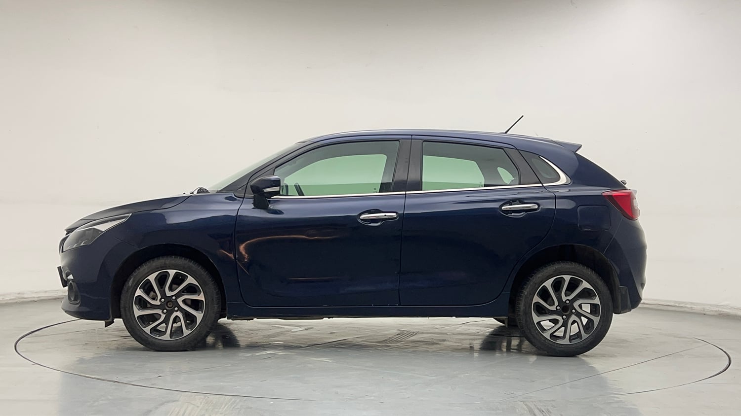 Used 2022 Maruti Suzuki Baleno Alpha AGS Petrol Automatic exterior LEFT SIDE VIEW