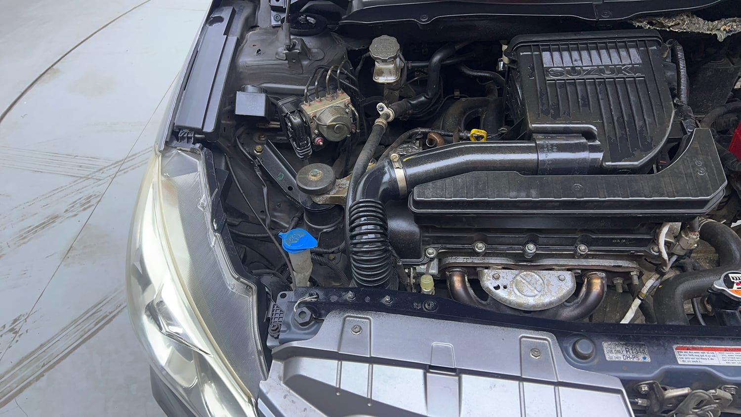 Used 2018 Maruti Suzuki Ciaz Alpha 1.4 MT Petrol Manual engine ENGINE RIGHT SIDE VIEW