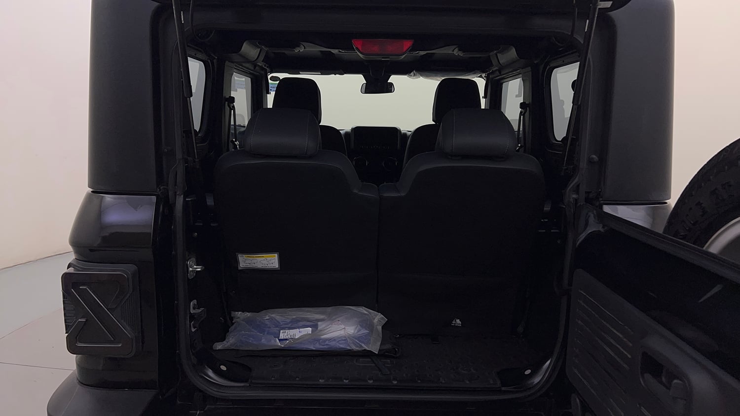 Used 2024 Mahindra Thar LX Hard Top Petrol AT RWD Petrol Automatic interior DICKY INSIDE VIEW