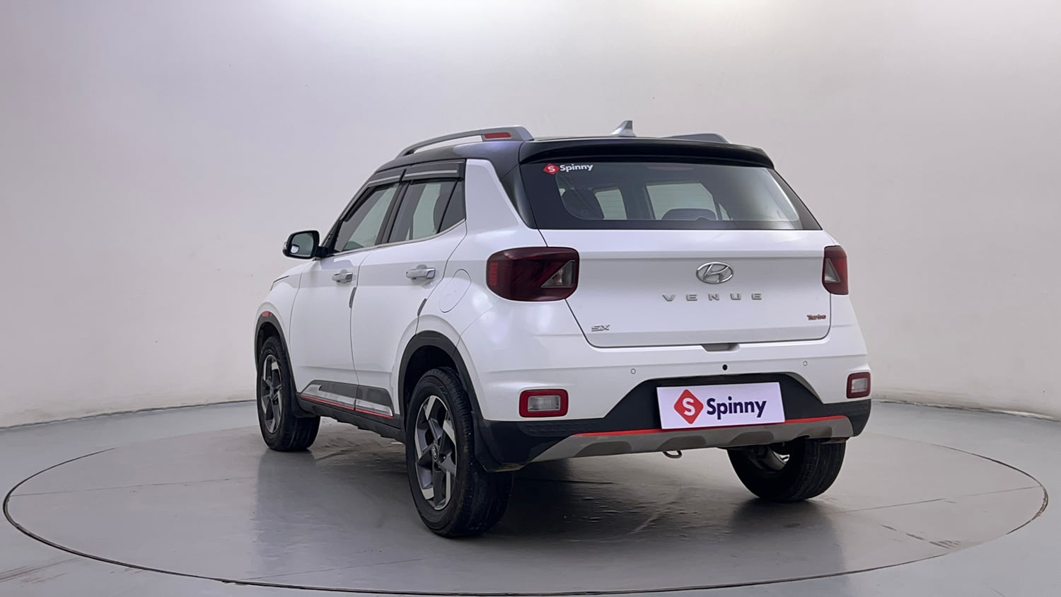 Used 2019 Hyundai Venue SX Plus 1.0 Turbo DCT Petrol Automatic exterior LEFT REAR CORNER VIEW