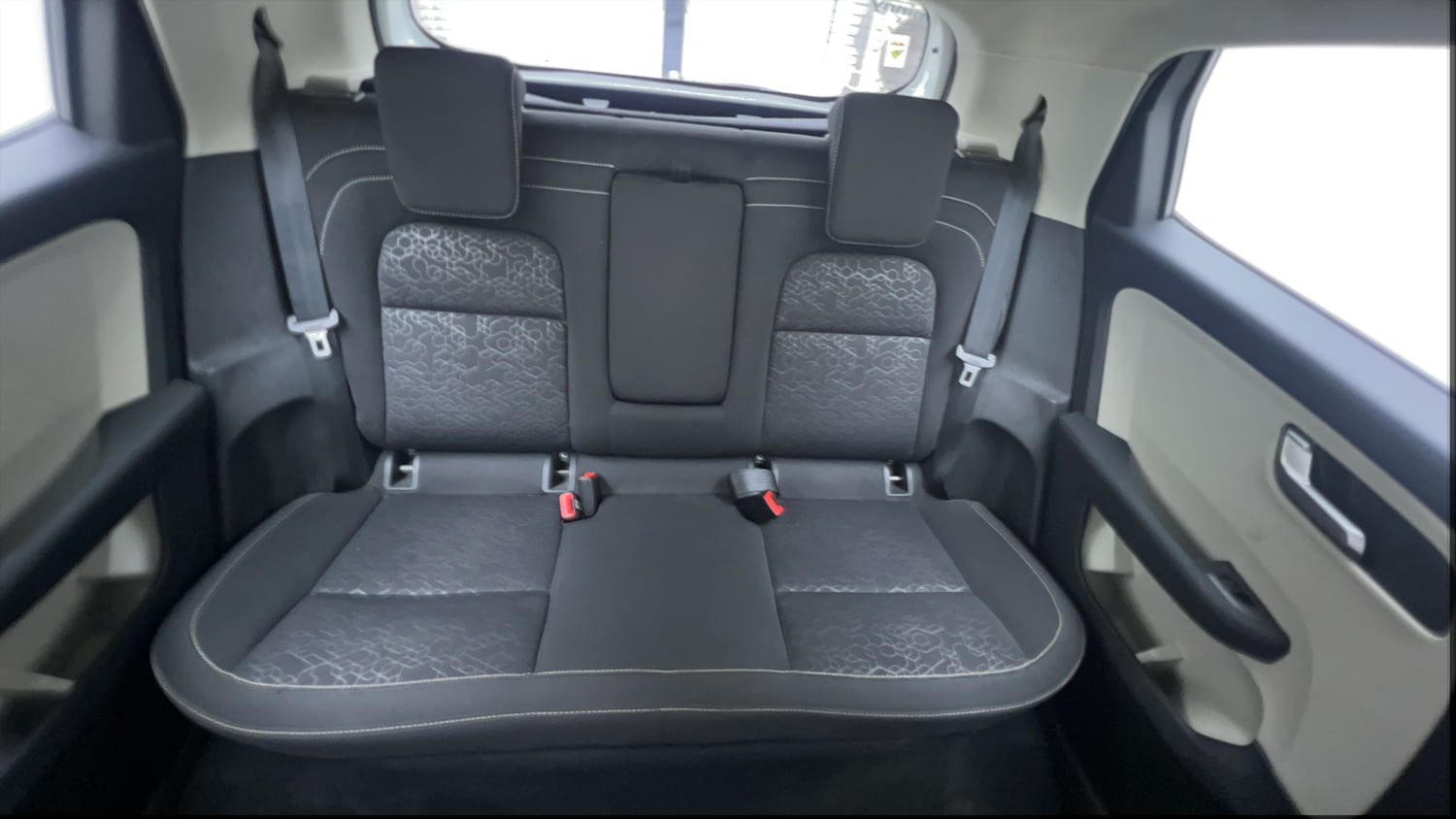 Used 2021 Tata Altroz XZ Petrol Petrol Manual interior REAR SEAT CONDITION VIEW