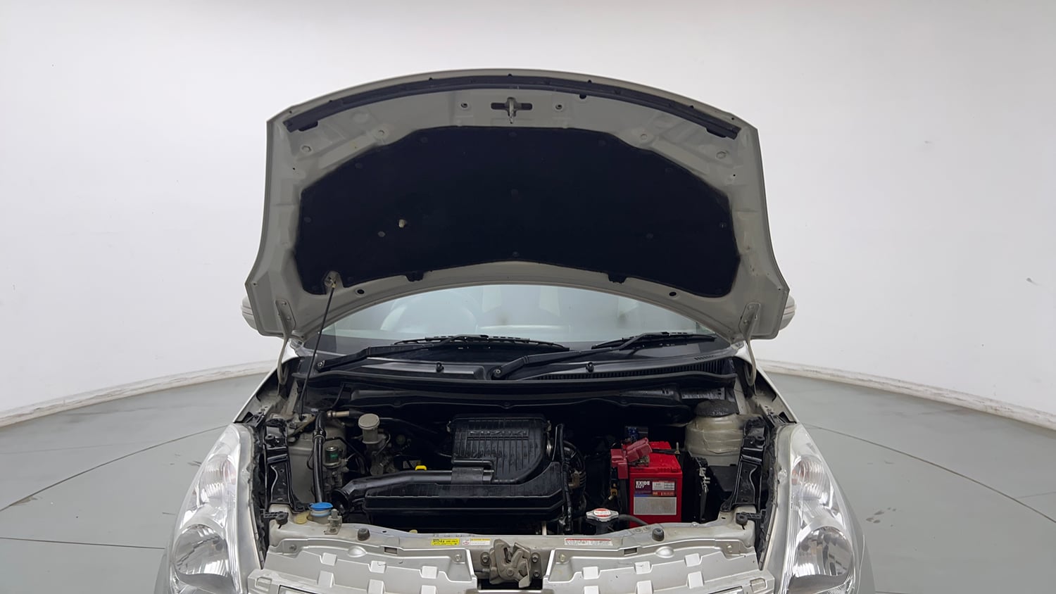 Used 2015 Maruti Suzuki Swift VXi Petrol Manual engine ENGINE & BONNET OPEN FRONT VIEW