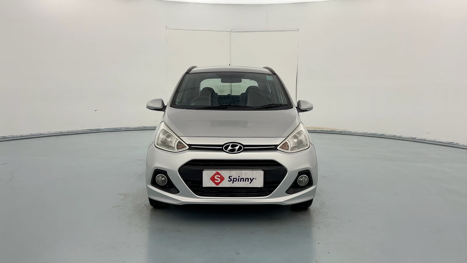 Used 2015 Hyundai Grand i10 Sportz 1.2 Kappa VTVT Petrol Manual exterior FRONT VIEW