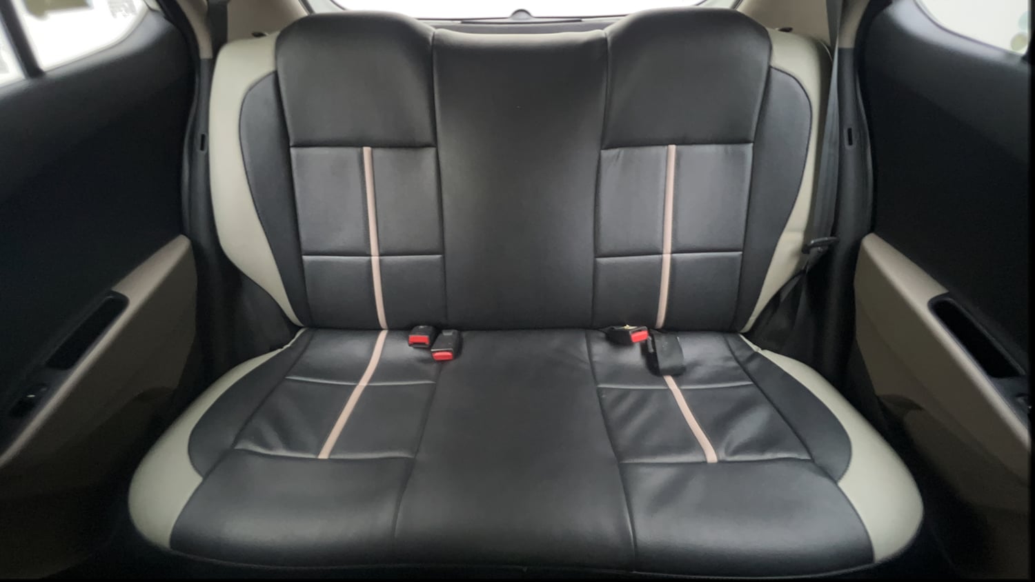 Used 2016 Hyundai Grand i10 Magna AT 1.2 Kappa VTVT Petrol Automatic interior REAR SEAT CONDITION VIEW