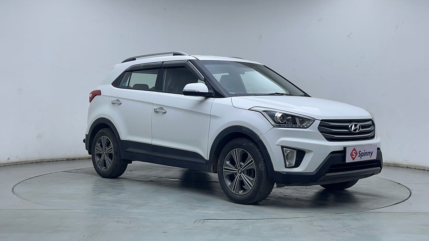 Used 2017 Hyundai Creta SX 1.6 CRDI (O) Diesel Manual exterior RIGHT FRONT CORNER VIEW