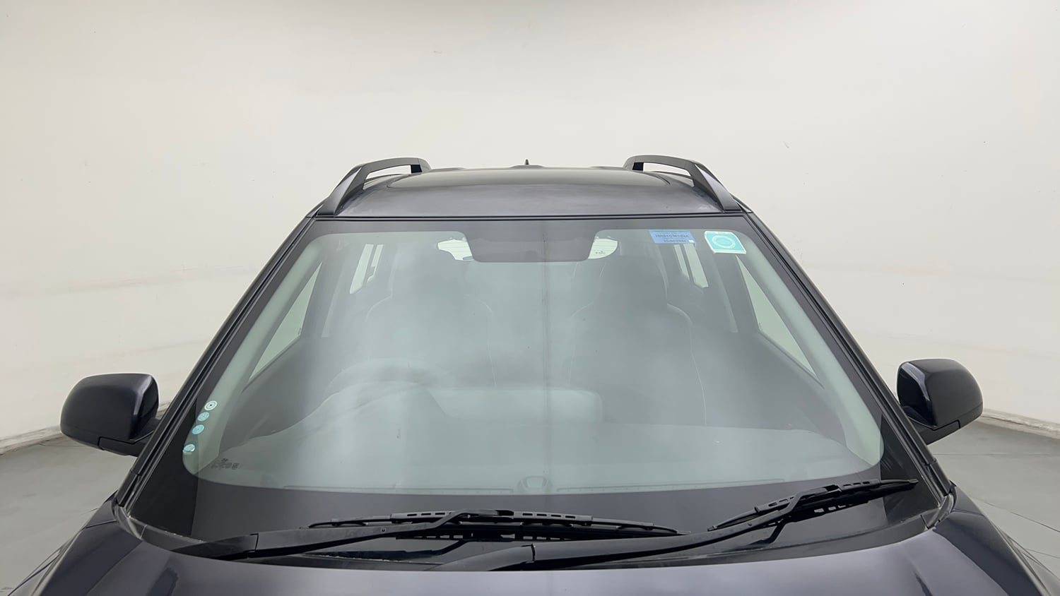 Used 2024 Hyundai Exter SX (O) 1.2 AMT Petrol Automatic exterior FRONT WINDSHIELD VIEW