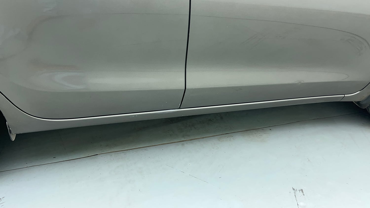 Used 2020 Maruti Suzuki Dzire VXi AGS Petrol Automatic dents MINOR SCRATCH