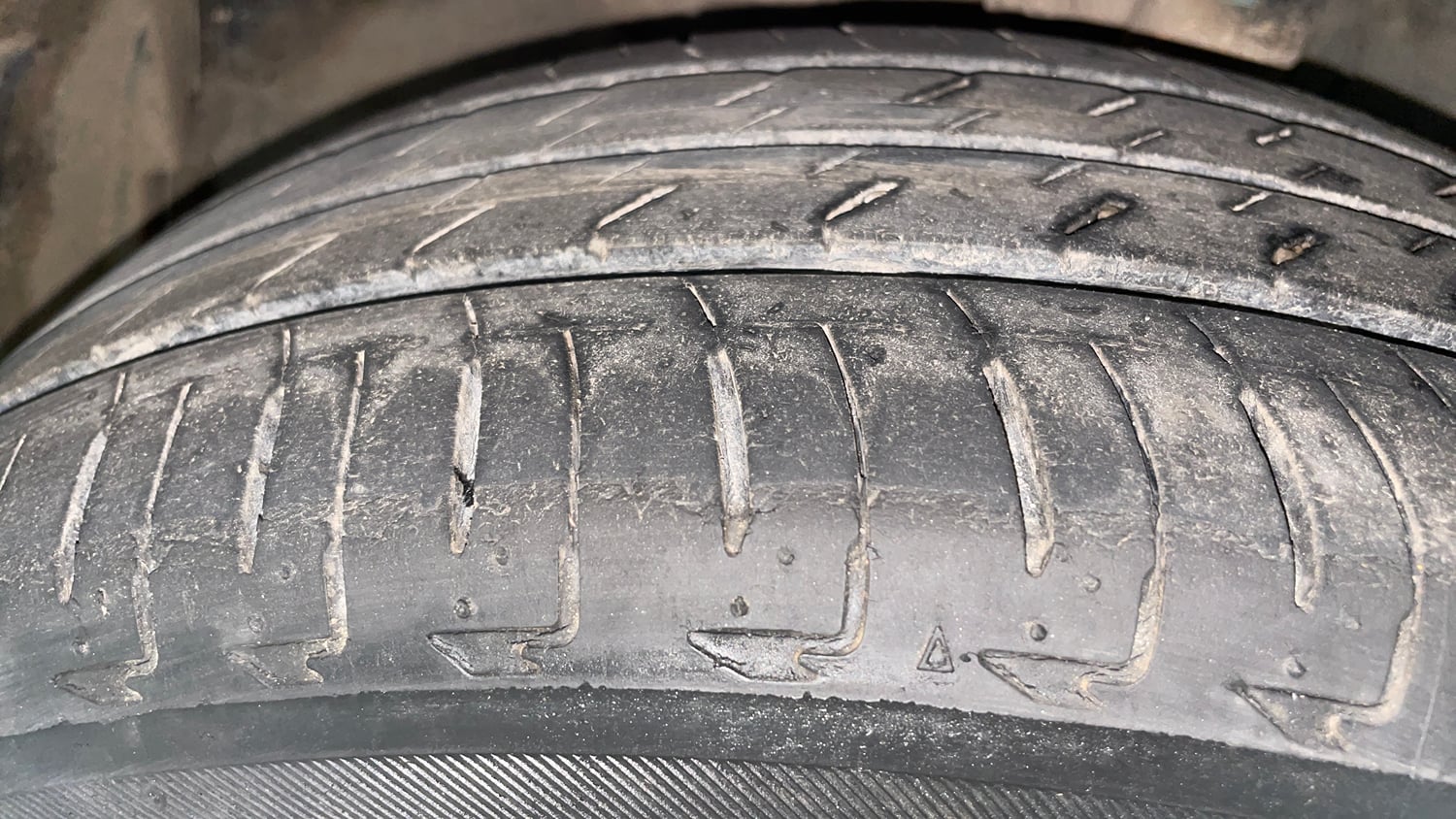 Used 2020 Honda City ZX CVT Petrol Petrol Automatic tyres LEFT FRONT TYRE TREAD VIEW