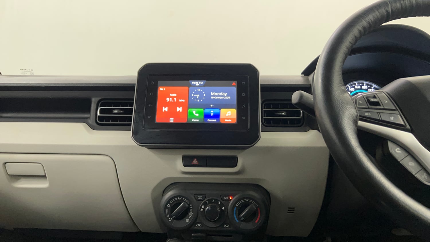 Used 2022 Maruti Suzuki Ignis Zeta 1.2 MT Petrol Manual interior MUSIC SYSTEM & AC CONTROL VIEW