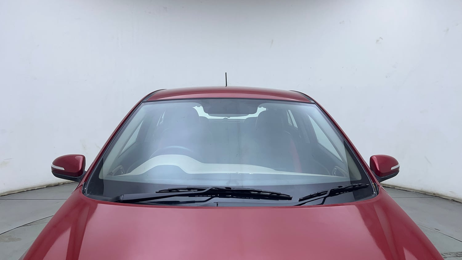Used 2020 Hyundai Elite i20 Sportz Plus 1.2 Petrol Manual exterior FRONT WINDSHIELD VIEW