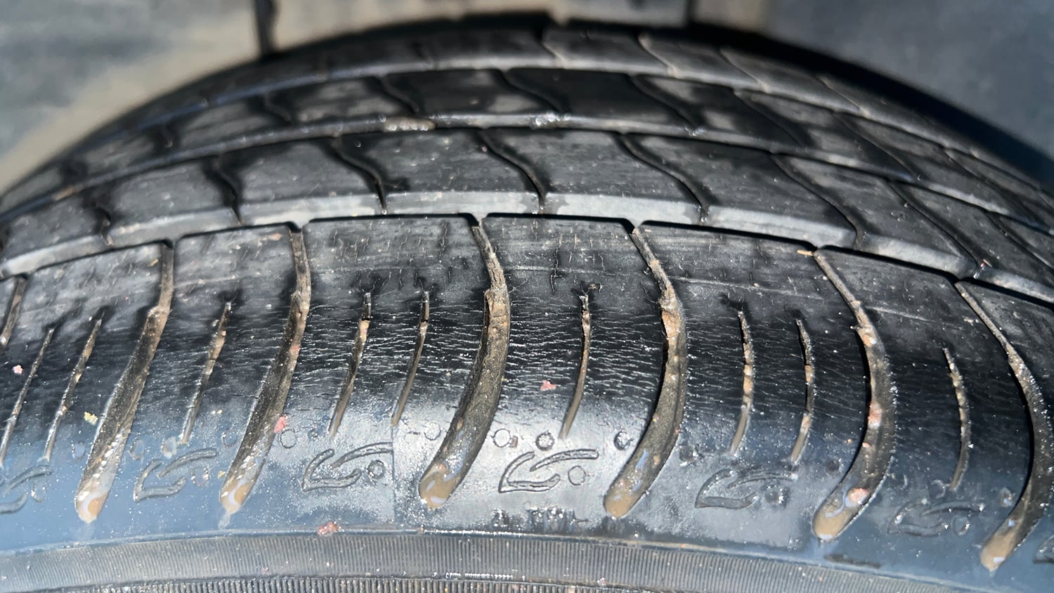 Used 2021 Tata Altroz XZ Petrol Petrol Manual tyres LEFT REAR TYRE TREAD VIEW