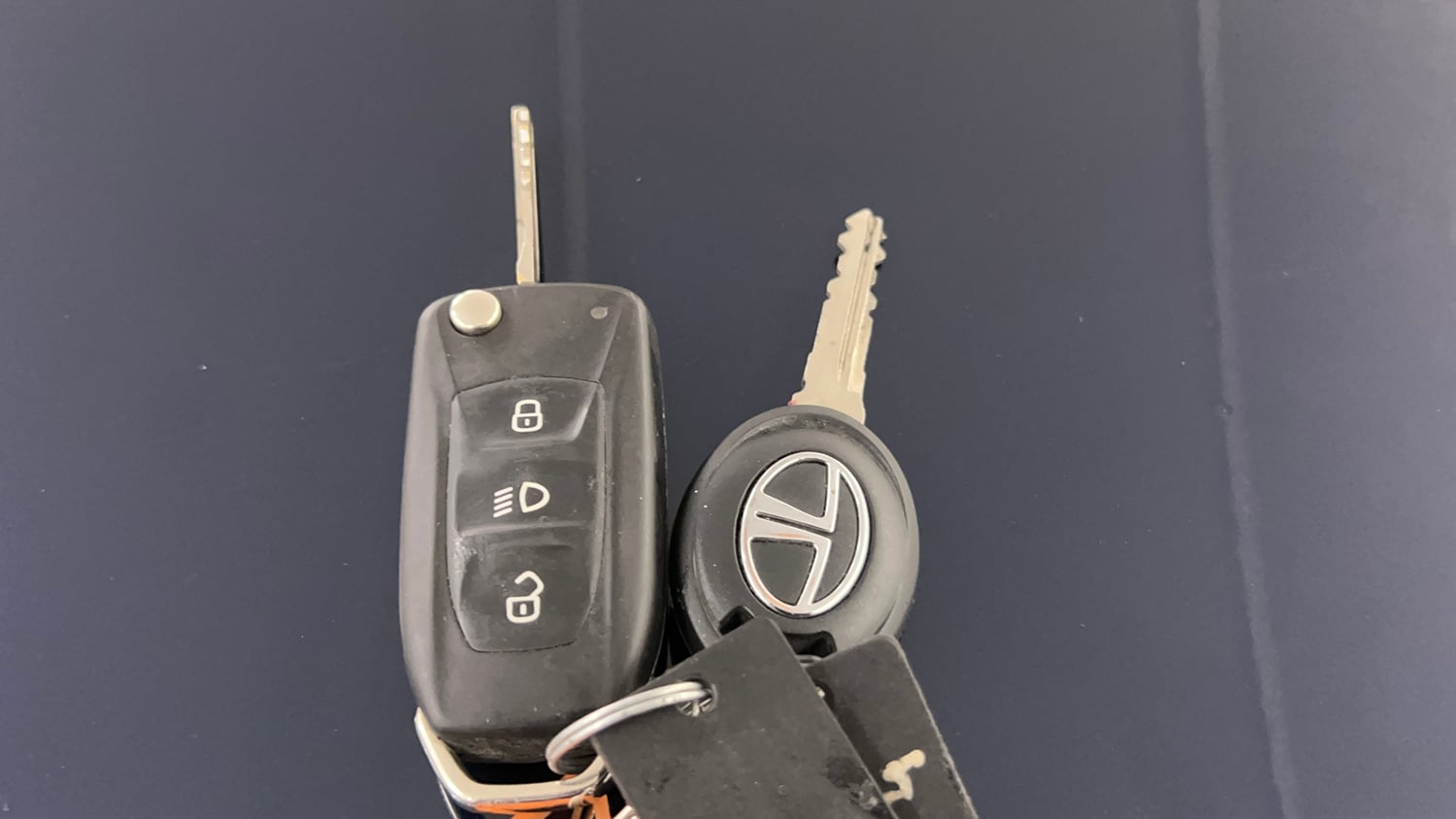 Used 2019 Tata Tigor Revotron XZA Petrol Automatic extra CAR KEY VIEW
