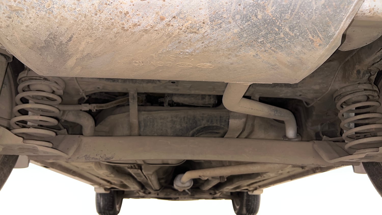 Used 2016 Hyundai Creta 1.6 SX Plus AT Petrol Petrol Automatic extra REAR UNDERBODY VIEW (TAKEN FROM REAR)