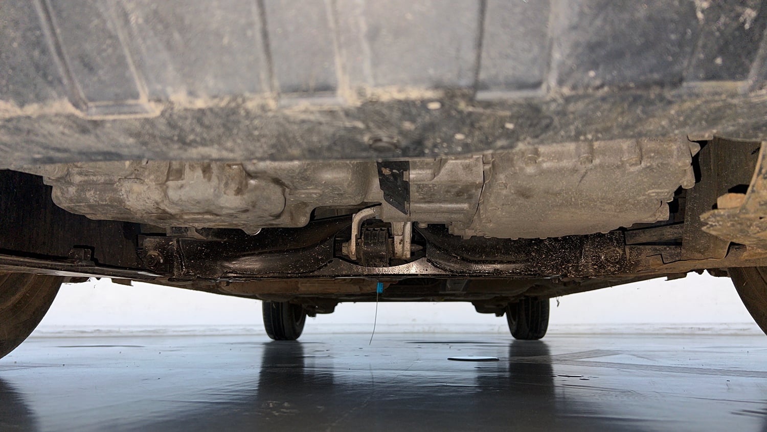 Used 2016 Honda City SV CVT Petrol Automatic extra FRONT LEFT UNDERBODY VIEW