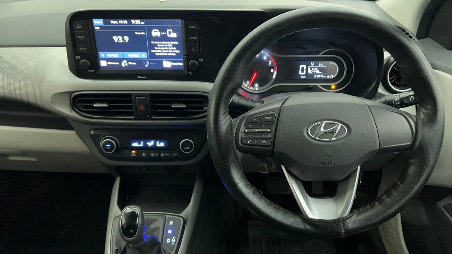 Used 2021 Hyundai Grand i10 Nios Sportz AMT 1.2 Kappa VTVT Petrol Automatic interior STEERING VIEW