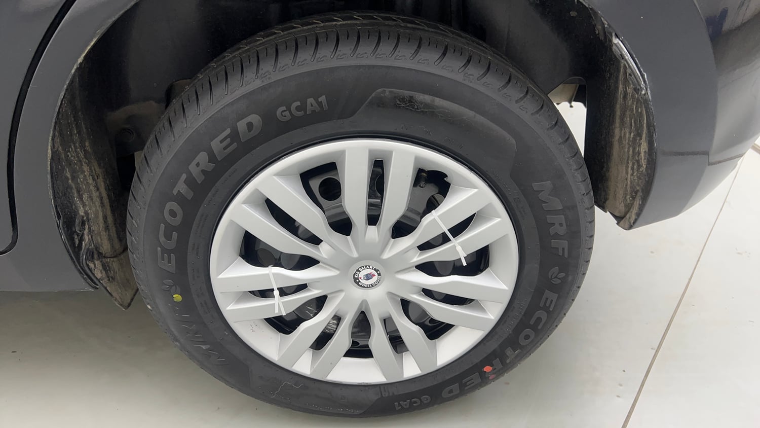 Used 2025 Maruti Suzuki Swift VXi CNG Cng Manual tyres LEFT REAR TYRE RIM VIEW