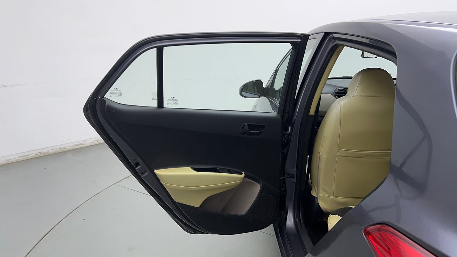 Used 2017 Hyundai Grand i10 Magna 1.2 Kappa VTVT Petrol Manual interior LEFT REAR DOOR OPEN VIEW