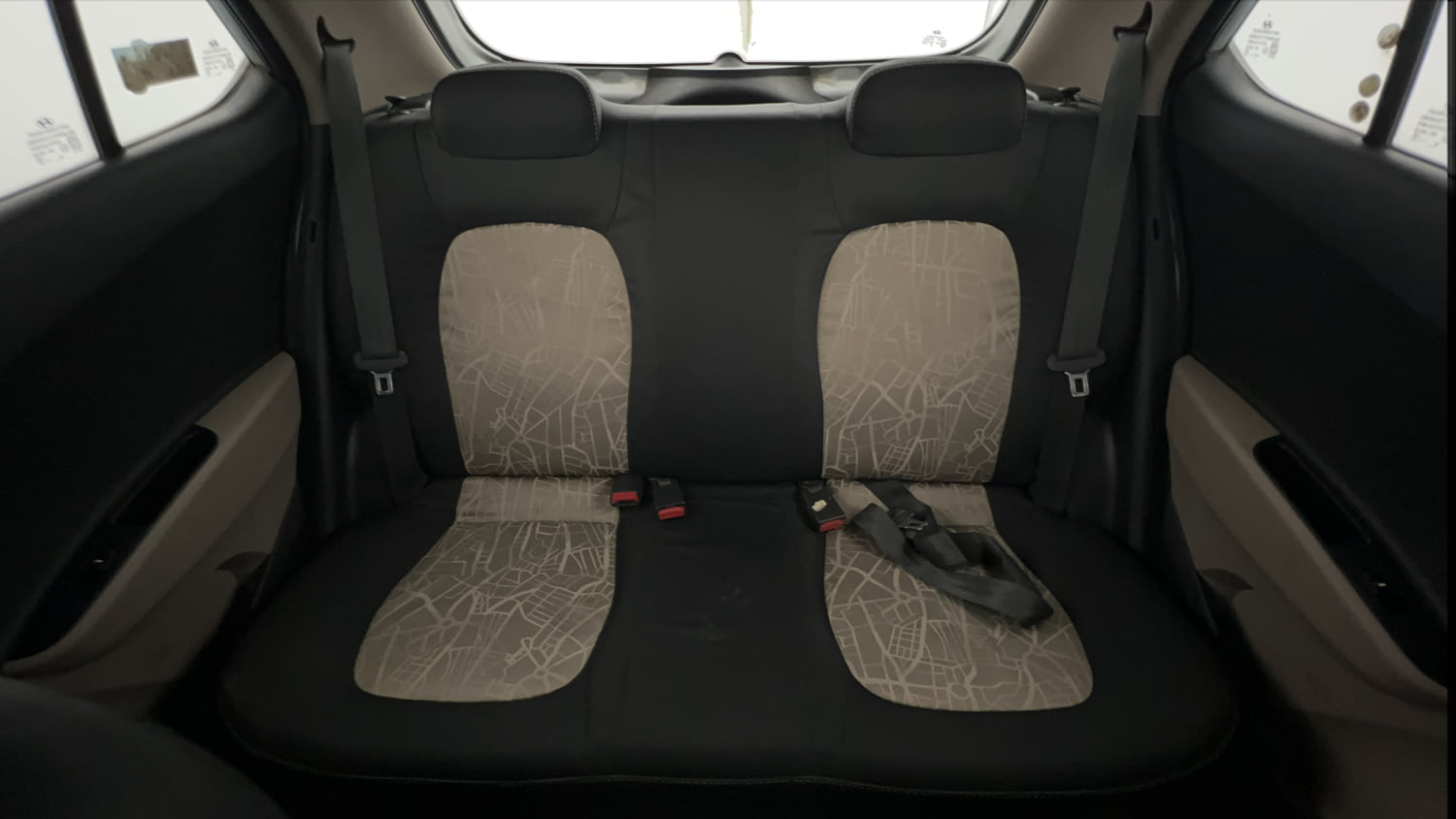 Used 2015 Hyundai Grand i10 Sportz 1.2 Kappa VTVT Petrol Manual interior REAR SEAT CONDITION VIEW