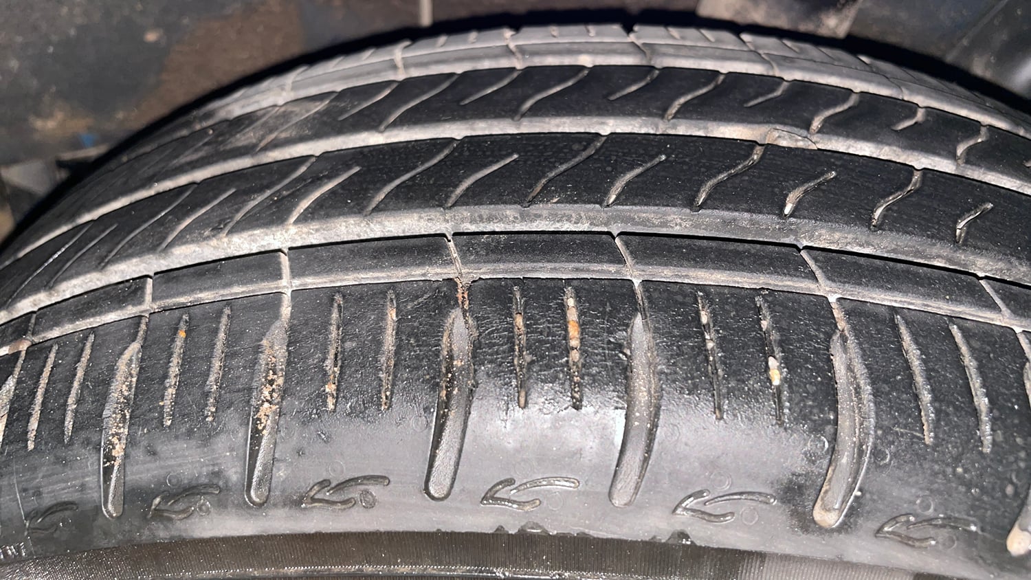 Used 2022 Hyundai Grand i10 Nios Corporate Edition MT Petrol Manual tyres LEFT REAR TYRE TREAD VIEW