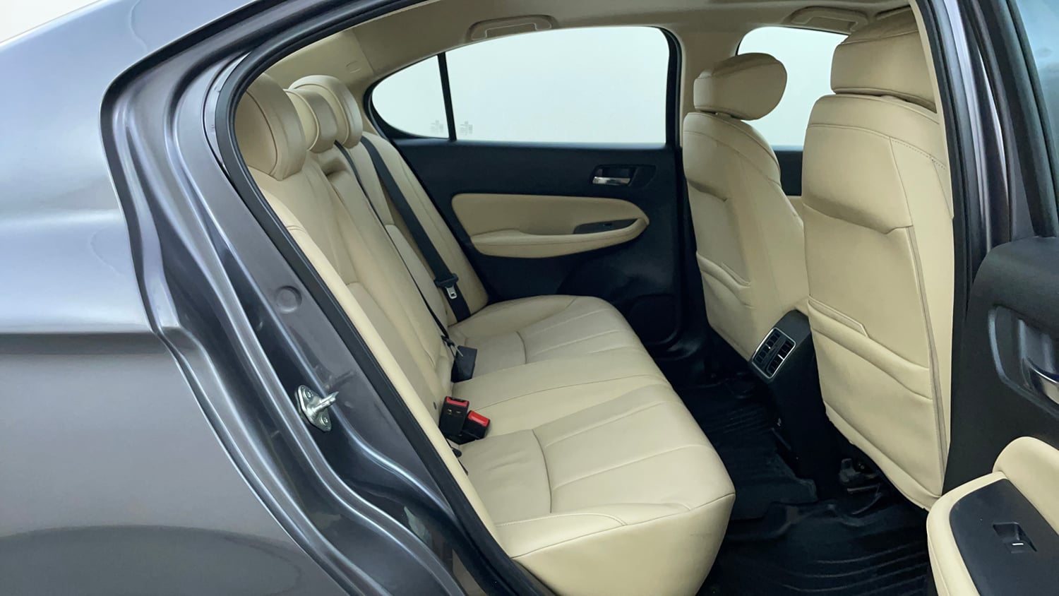Used 2020 Honda City ZX CVT Petrol Petrol Automatic interior RIGHT SIDE REAR DOOR CABIN VIEW