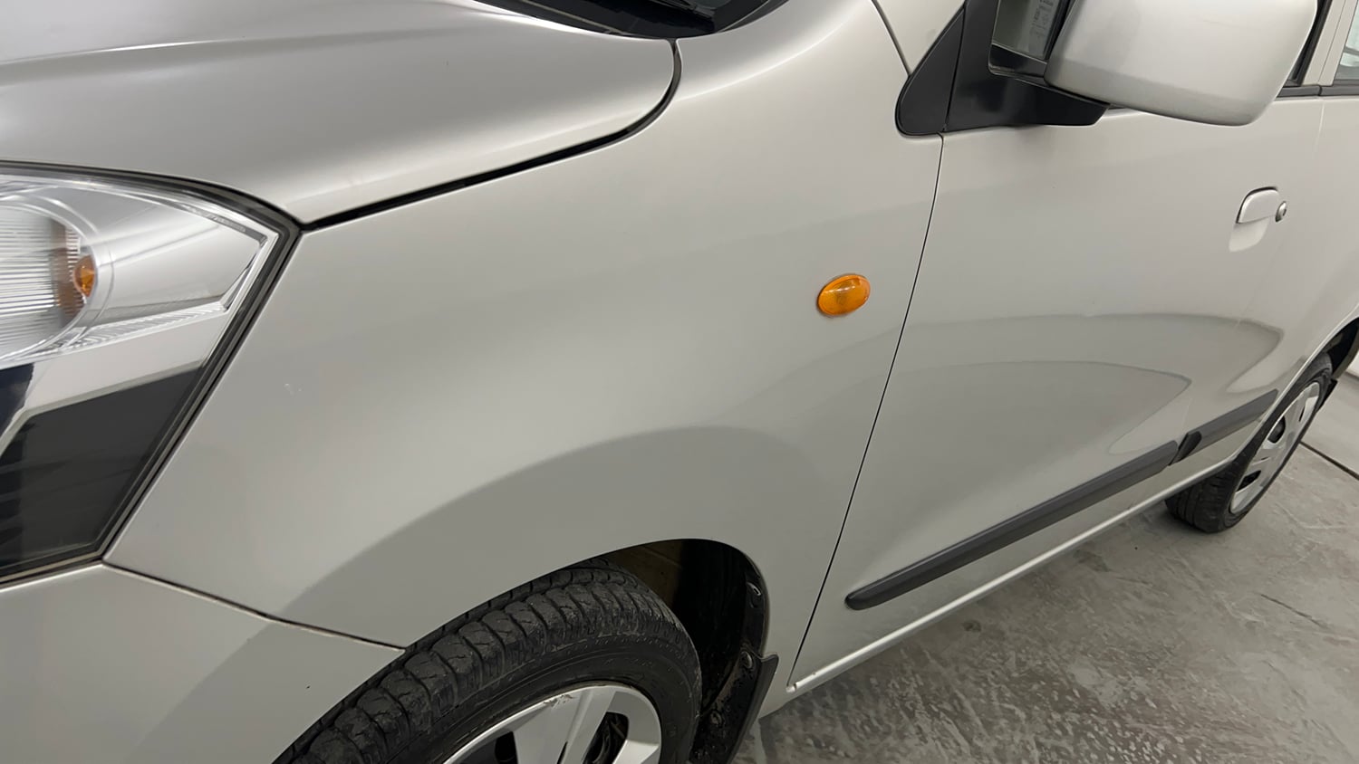 Used 2018 Maruti Suzuki Wagon R VXI Petrol Manual dents MINOR SCRATCH