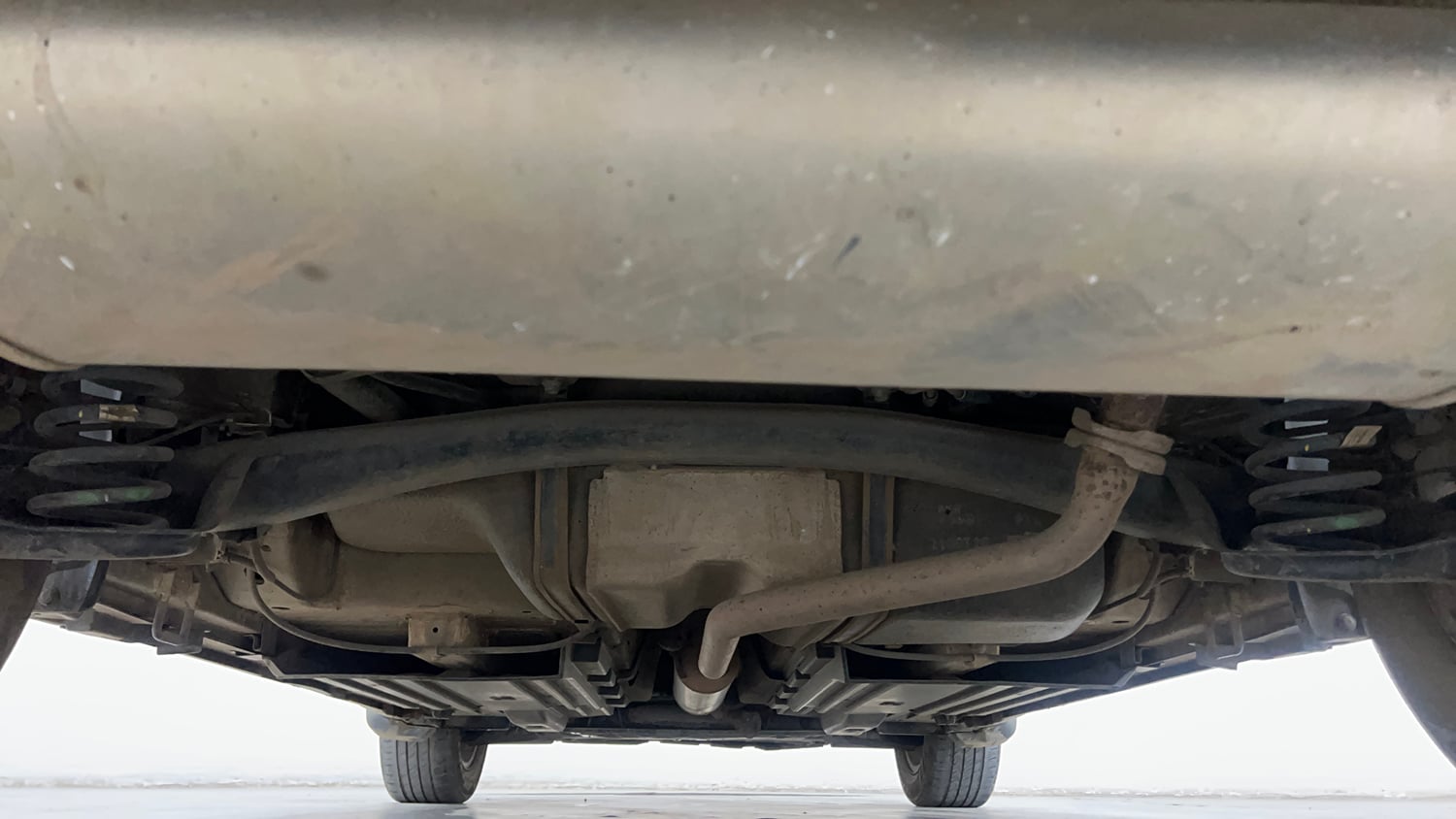 Used 2020 Maruti Suzuki S-Cross Zeta Petrol Manual extra REAR UNDERBODY VIEW (TAKEN FROM REAR)