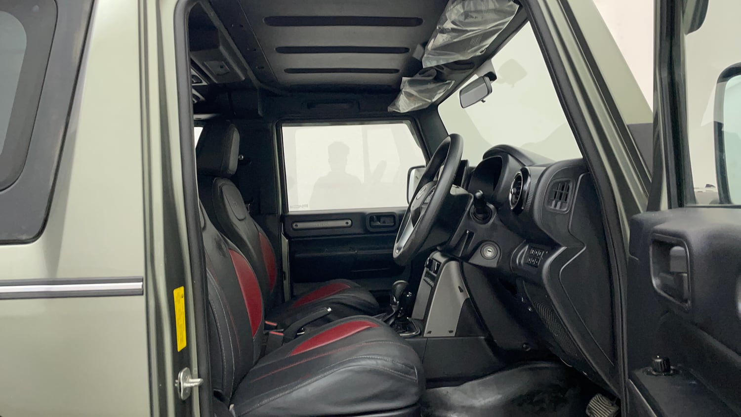 Used 2021 mahindra Thar LX Hard Top Petrol AT 4WD Petrol Automatic interior RIGHT SIDE FRONT DOOR CABIN VIEW
