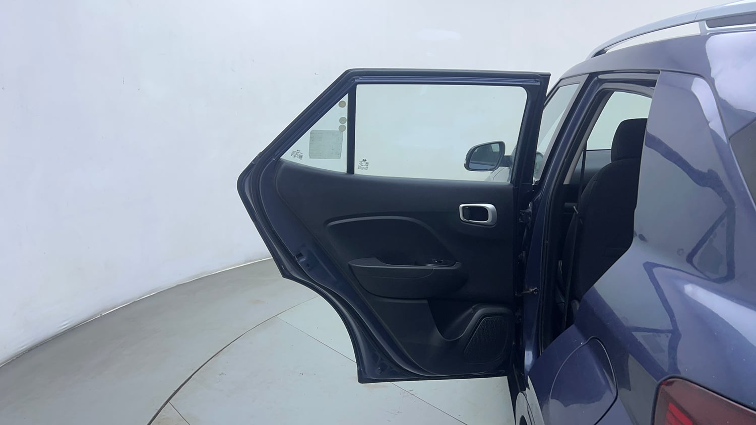 Used 2022 Hyundai Venue SX Plus 1.0 Turbo DCT Petrol Automatic interior LEFT REAR DOOR OPEN VIEW
