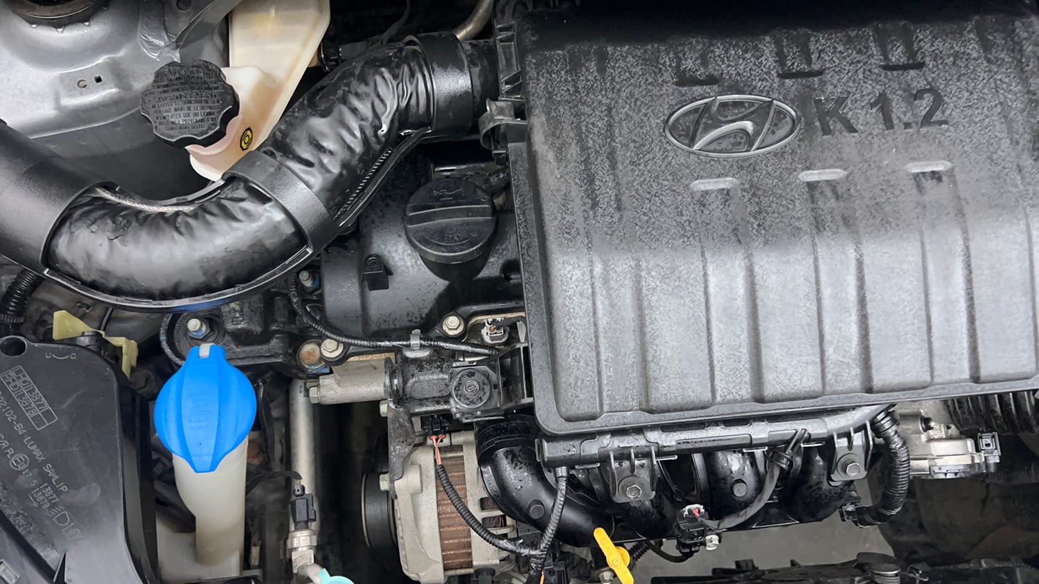 Used 2019 Hyundai Xcent S Petrol Manual engine ENGINE RIGHT SIDE VIEW