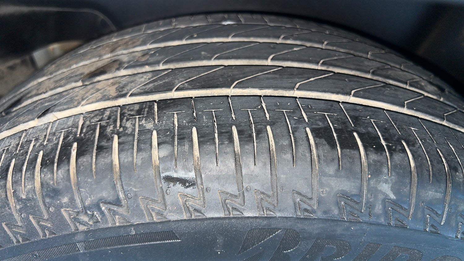 Used 2024 Honda Elevate ZX MT Petrol Manual tyres RIGHT REAR TYRE TREAD VIEW