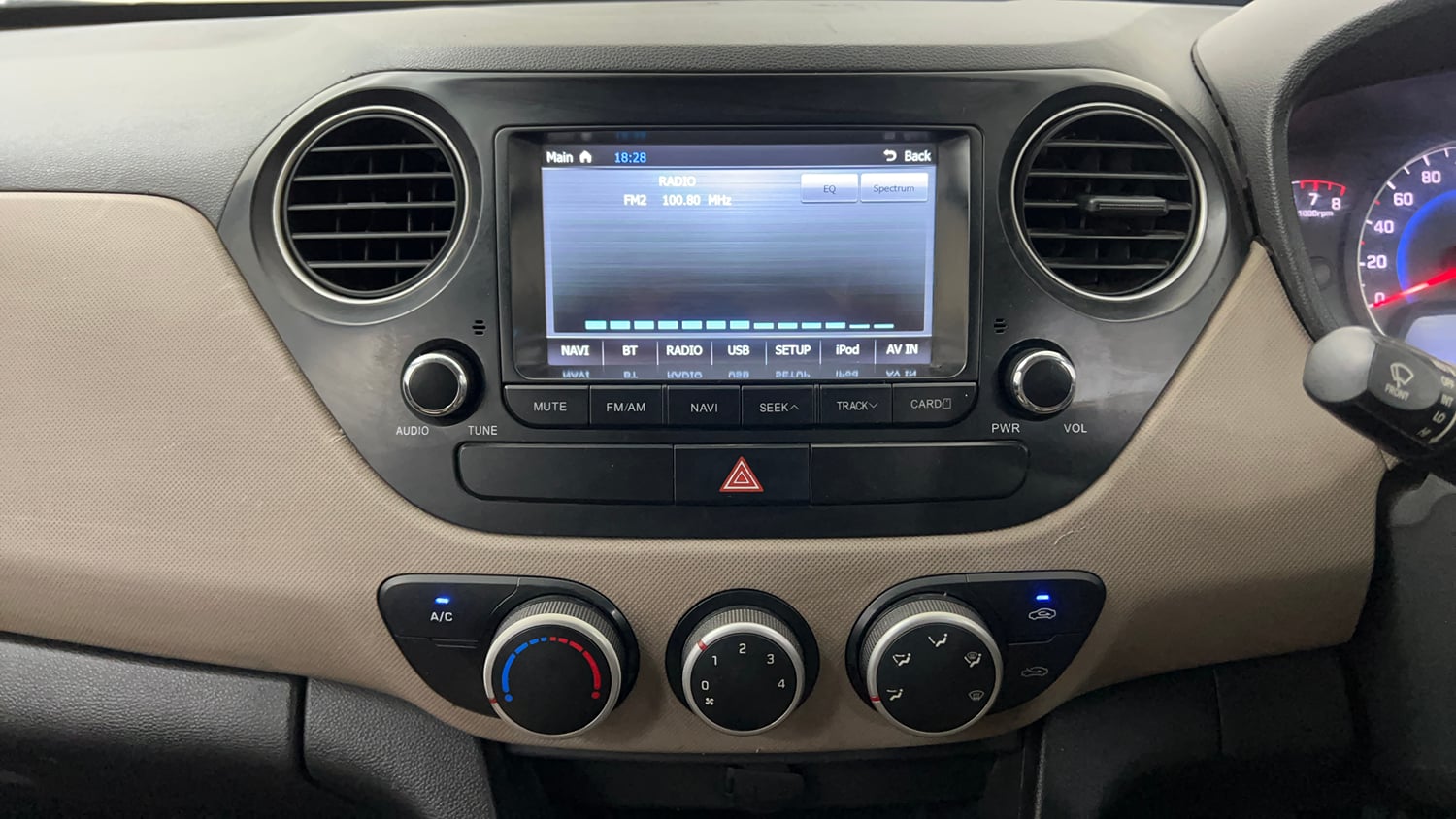 Used 2015 Hyundai Grand i10 Magna 1.2 Kappa VTVT Petrol Manual interior MUSIC SYSTEM & AC CONTROL VIEW