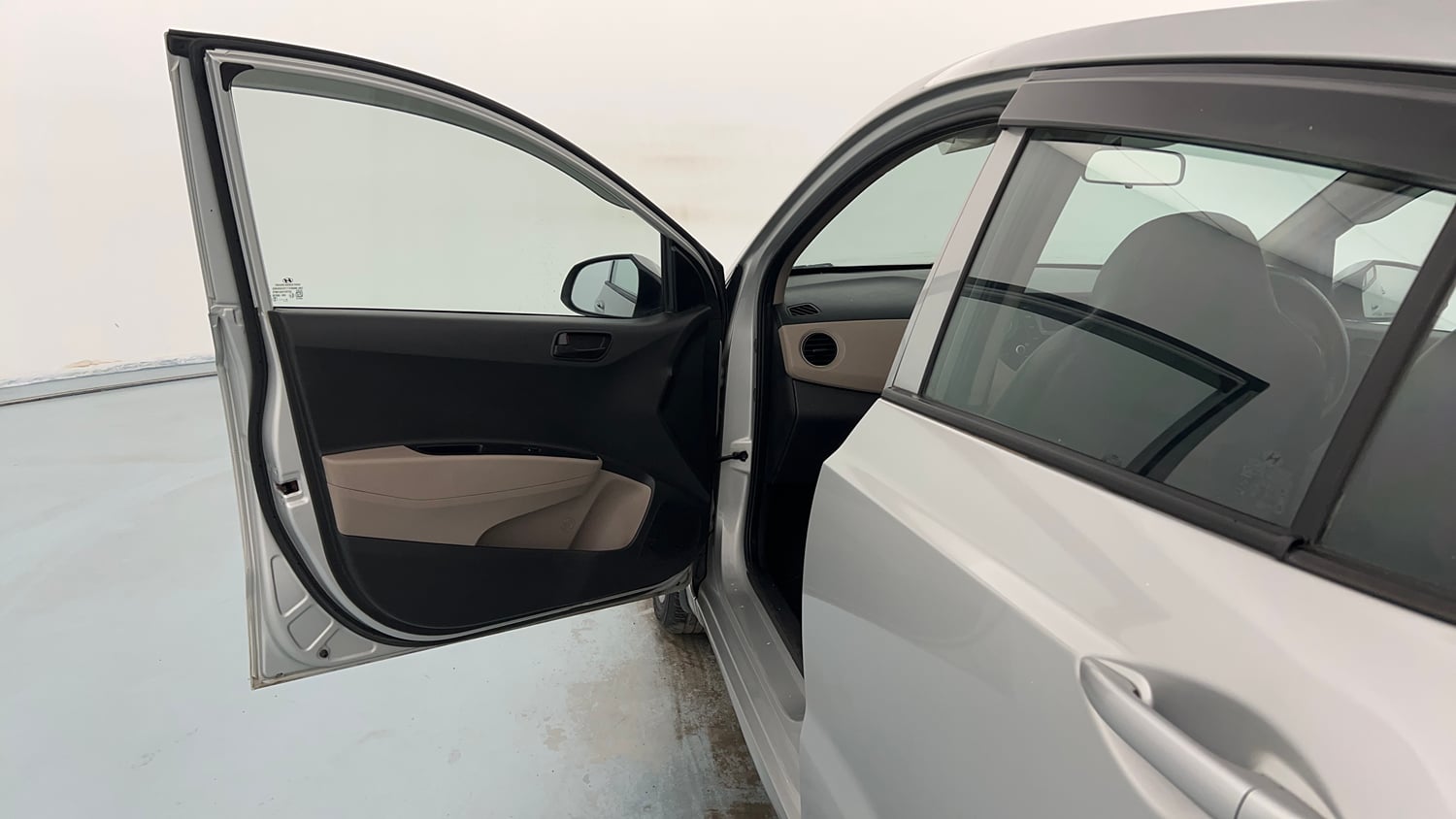 Used 2019 Hyundai Grand i10 Magna 1.2 Kappa VTVT Petrol Manual interior LEFT FRONT DOOR OPEN VIEW