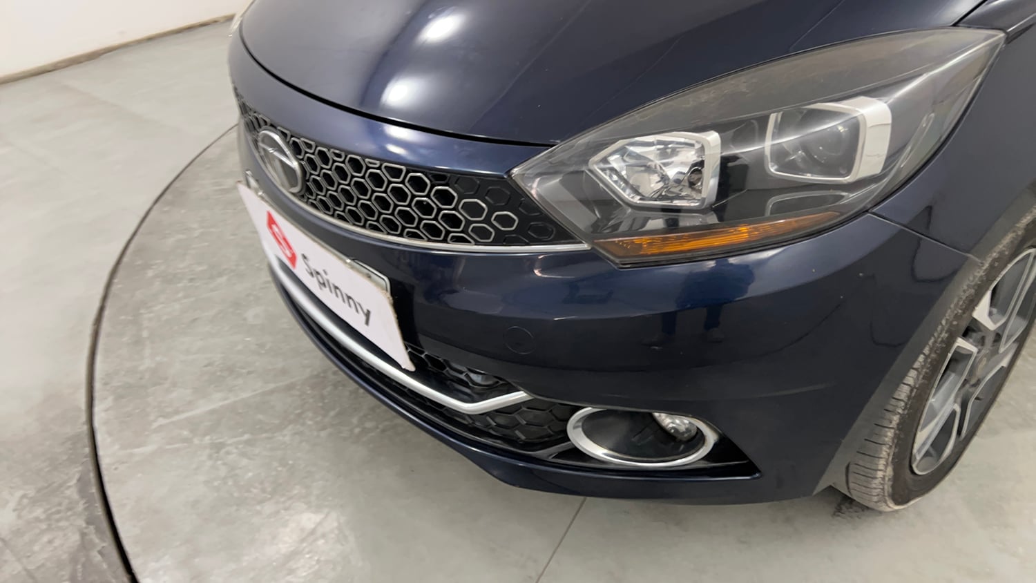 Used 2019 Tata Tigor Revotron XZA Petrol Automatic dents MINOR SCRATCH