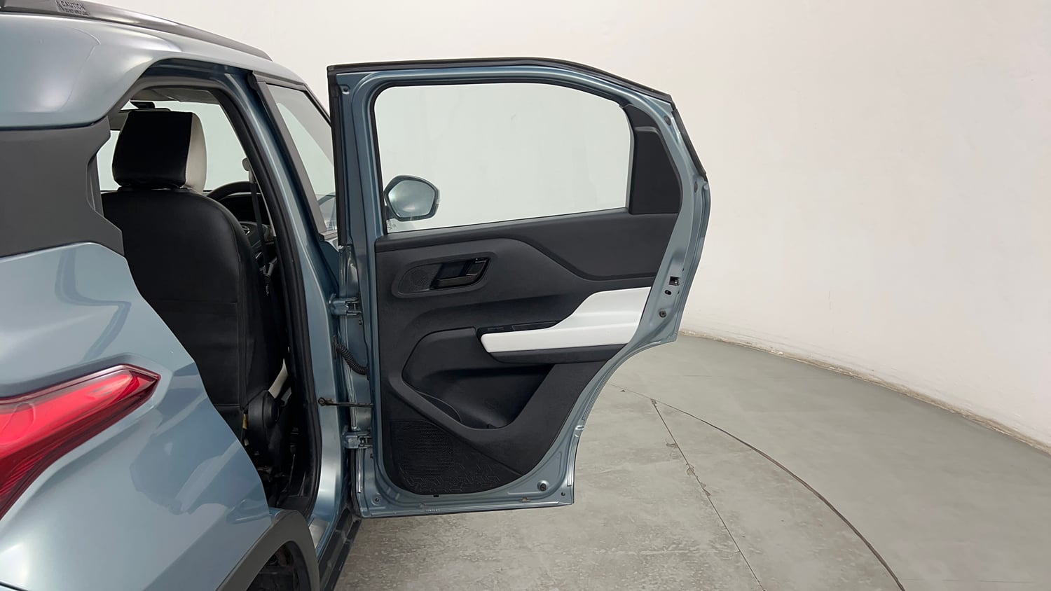 Used 2022 Tata Punch Accomplished Dazzle Pack MT Petrol Manual interior RIGHT REAR DOOR OPEN VIEW