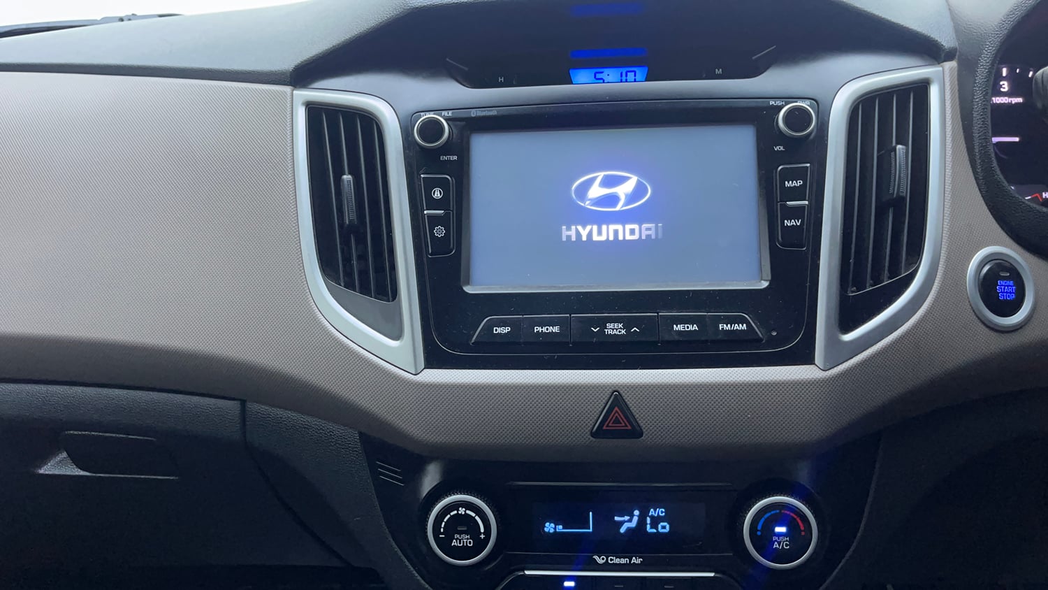 Used 2017 Hyundai Creta SX 1.6 CRDI (O) Diesel Manual interior MUSIC SYSTEM & AC CONTROL VIEW