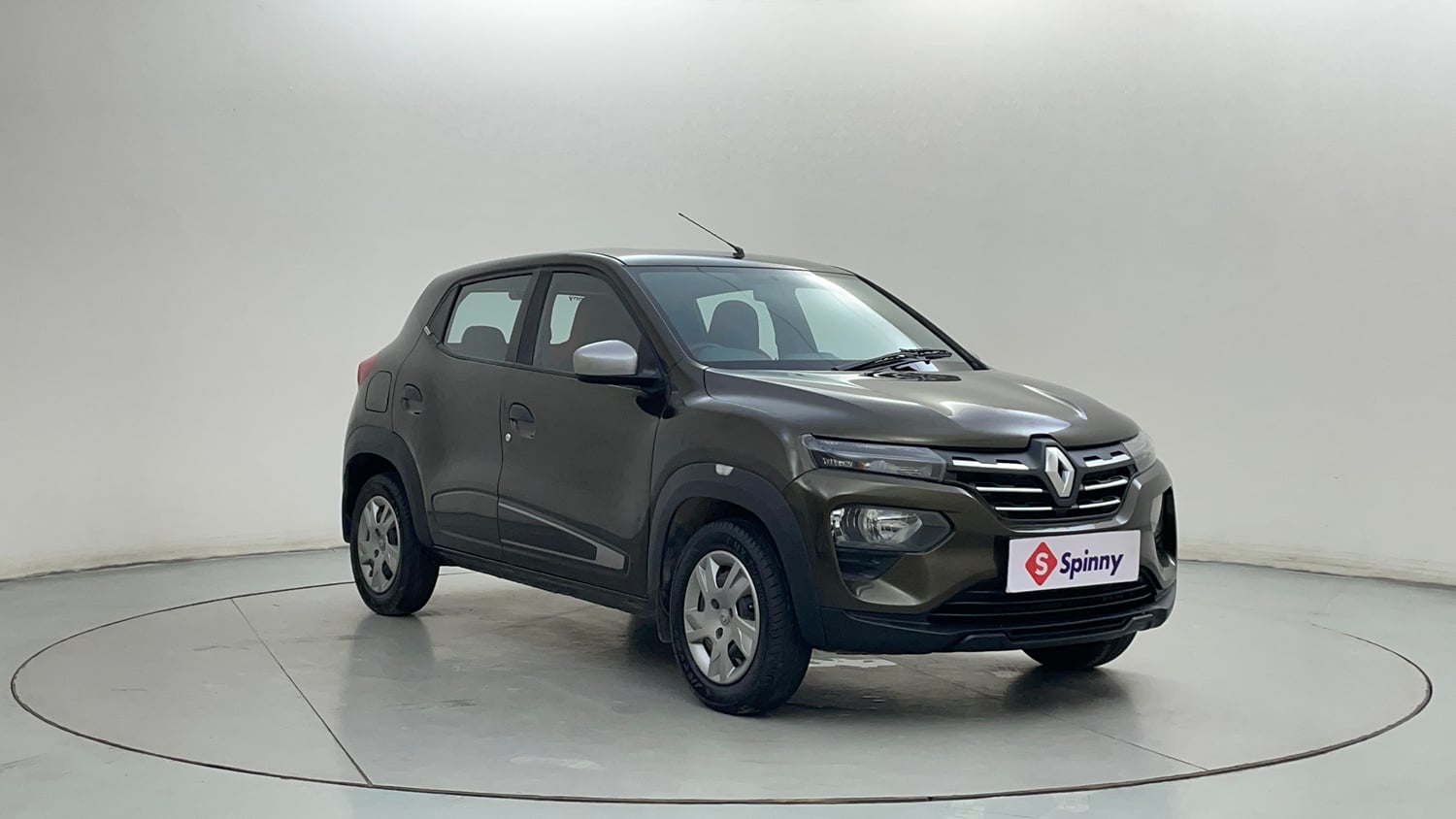 Used 2019 Renault Kwid 1.0 RXT AMT Opt Petrol Automatic exterior RIGHT FRONT CORNER VIEW