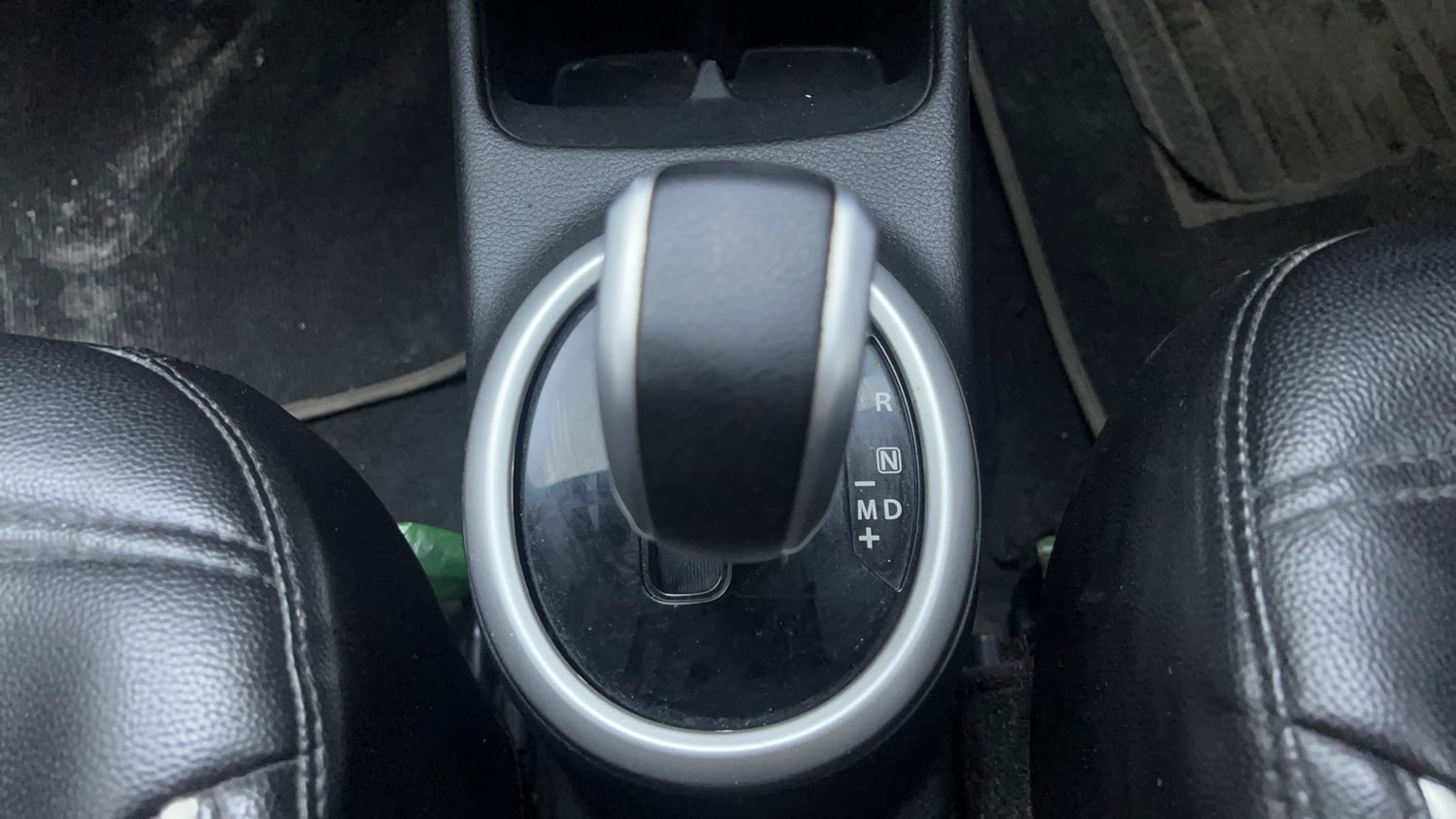 Used 2022 Maruti Suzuki Celerio ZXi Plus AMT Petrol Automatic interior GEAR  KNOB VIEW
