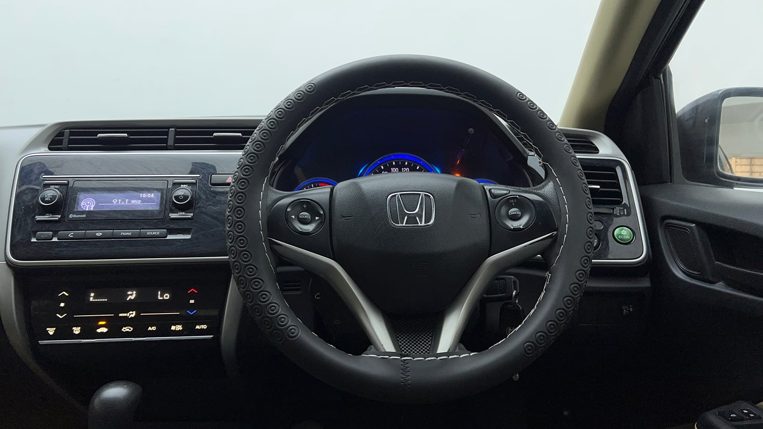Used 2016 Honda City SV CVT Petrol Automatic interior STEERING VIEW