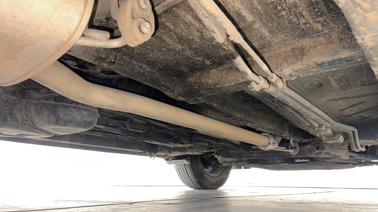 Used 2022 Mahindra XUV700 AX 5 Petrol MT 7 STR Petrol Manual extra REAR RIGHT UNDERBODY VIEW